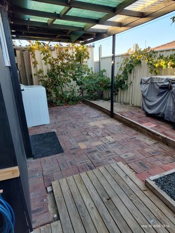 Quinns Rocks - Photo 4