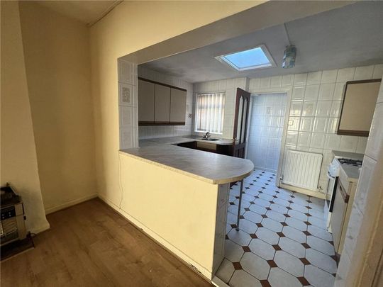 2 bedroom terraced house to rent - Photo 1