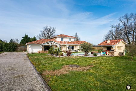 Superbe villa, 5 chambres, garage et piscine - Photo 4