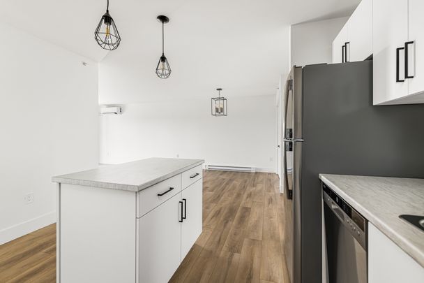 100 Rue Sorbonne Street, E1A 0G6, Dieppe - Photo 1