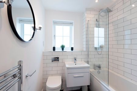 1 Bedroom Home – Medium Let - Photo 5