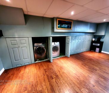 GREAT 4 BED, 2 BATH, 4 LEVEL SPLIT SINGLE FAMILY HOME W/ A DOUBLE A... - Photo 4