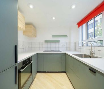 2 bedroom flat to rent - Photo 3