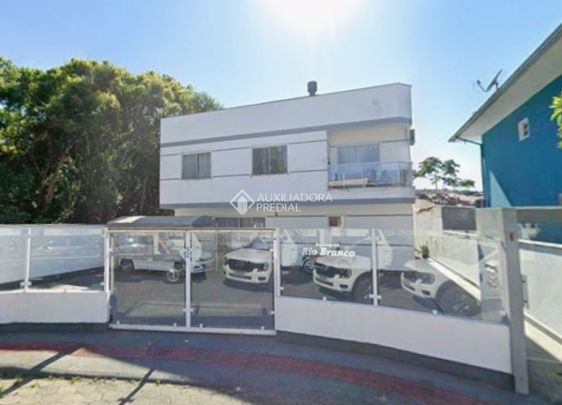 Apartamento com 2 quartos e 52m² para alugar em Forquilhas, São José. - Photo 1