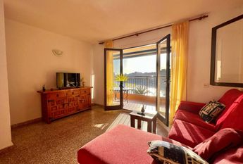 ​ FLAT FOR RENT ON THE FIRST LINE OF THE SEA IN TORREVIEJA - ALICANTE