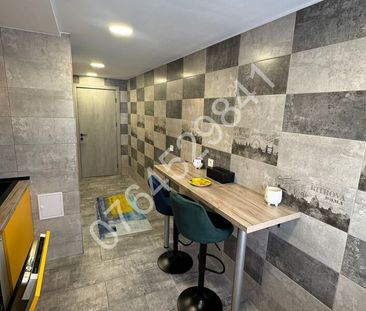 Ultracentral, lux, Bd. Unirii, zona Alba Iulia, proaspat renovat. - Fotografie 6