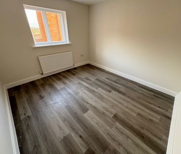 EastStreet, ILKESTON - Photo 2