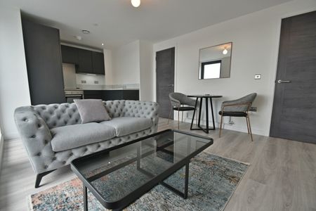 1 Bed Flat, Norfolk Street, L1 - Photo 2
