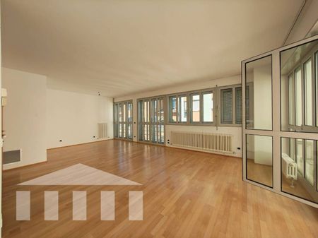 Appartamento via Leonardo Da Vinci, 24, 39100 Bolzano Italia, Centro, Bolzano - Photo 2