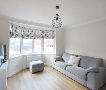 4 bedroom terraced house to rent - Photo 6