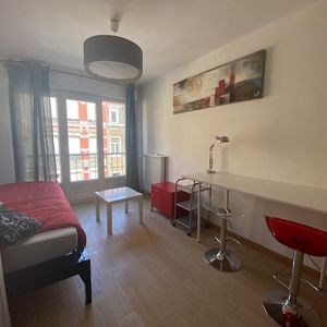Studio MEUBLÉ de 20.20 m², rue des Stations – Nationale réf G583 - Photo 2