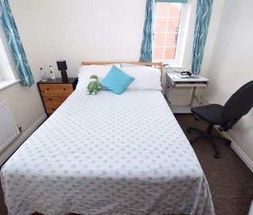 2 bedroom townhouse to rent - Photo 3