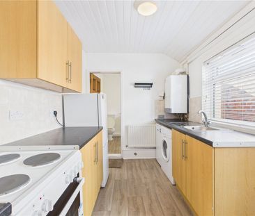 2 Bedroom End Of Terrace - Photo 5