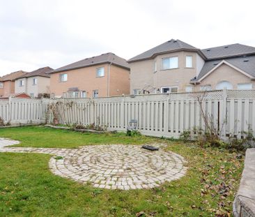 For Lease - 46 Mint Leaf Boulevard, Brampton, Ontario - Photo 3