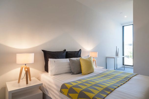 RESORT STYLE LIVING APARTMENT WITH POOL & GYM - Photo 1