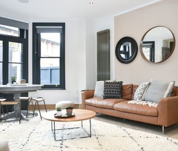 2 bedroom flat to rent - Photo 3