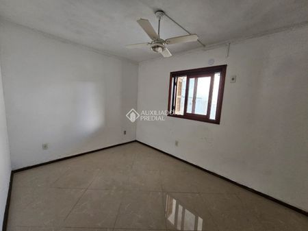 Casa com 3 quartos e 80m² para alugar em Hípica, Porto Alegre. - Foto 5