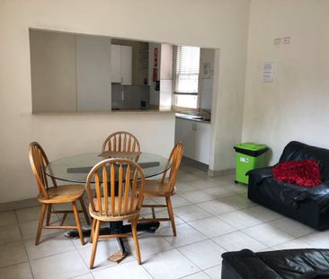 Darlington - Photo 1