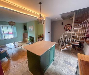 2 bedroom cottage to rent - Photo 2