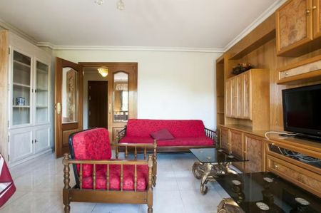 Plaza de Coímbra, Madrid, Community of Madrid 28025 - Photo 5