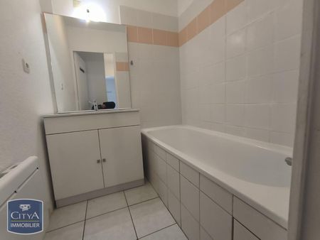 Location Appartement 3 pièces 54m² CHATEAURENARD 13160 - Photo 2