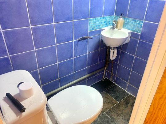 3 bedroom terraced house to rent - Photo 1