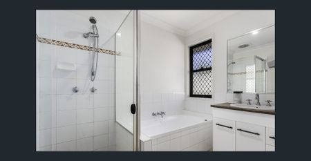 Spacious & Modern Living in Goodna - Photo 5