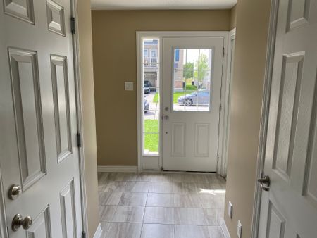 For Lease - 108 Helenium Lane, Orleans - Cumberland and Area, Ontario - Photo 3