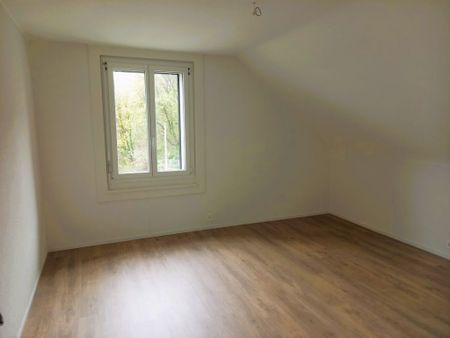 Magnifique appartement de 2.5 pièces situé au 3ème étage - Photo 2