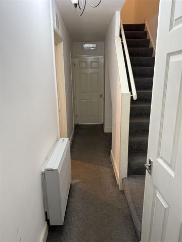 Belmont, Newcastle upon Tyne - Photo 5