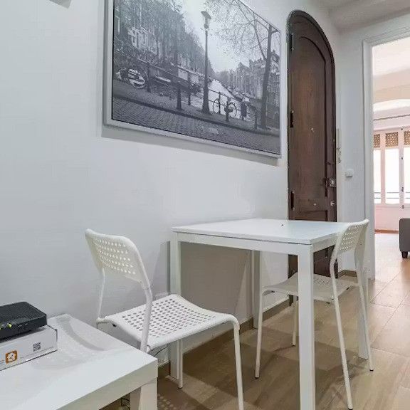 Calle Pintor Benedito, Valencia, Valencian Community 46007 - Photo 1