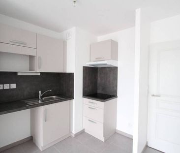 Appartement 3 pièces - - Photo 2