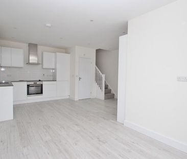 Wimborne Road, Bournemouth - Photo 3