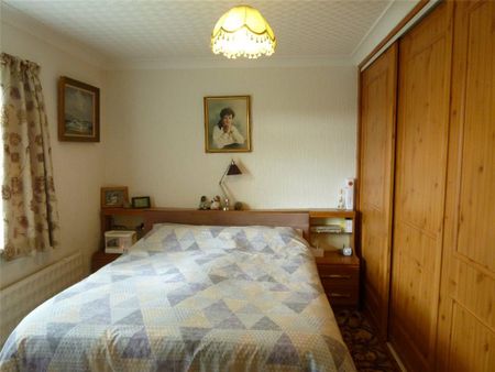 2 bedroom bungalow to rent - Photo 5