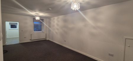 Pant Yr Heol, Briton Ferry, NEATH - Photo 3