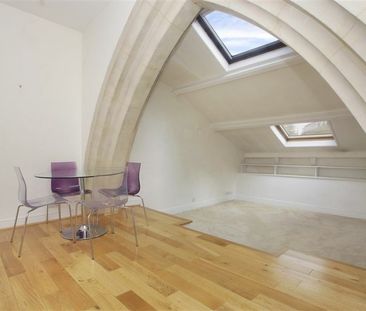 1 Bedroom Flat To Let - Photo 1