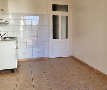 Appartement de 2 pièces avec balcon à la Servette - Photo 2
