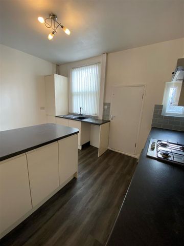 Church Street, Little Lever, Bolton - Photo 5