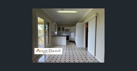 Convenient Family Home - Photo 5