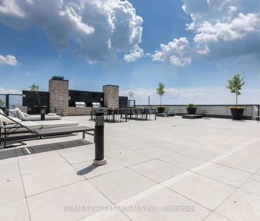 Carlaw Lofts 1190 - Photo 1