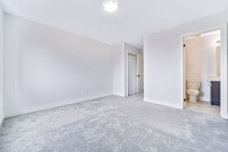 For Lease - 16 Alan Williams Trail, Uxbridge, Ontario - Photo 5