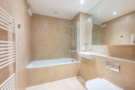 Studio to rent - Photo 5