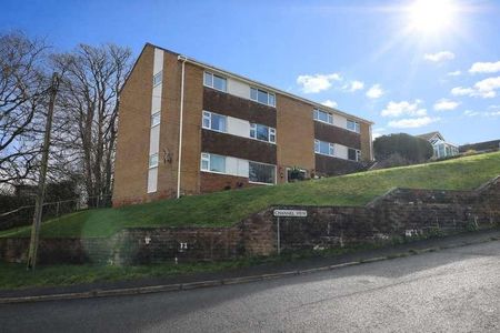Capstone Court, Ilfracombe, EX34 - Photo 2
