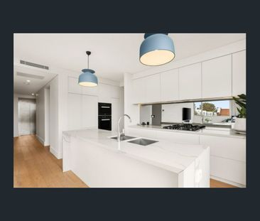 SUPERB 2 BEDROOM + STUDY APARTMENT WITH EXPANSIVE VIEWS IN THE BOUT... - Photo 4