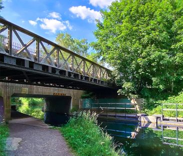 Station Road East, Ash Vale, Aldershot, Surrey, GU12 - Photo 6