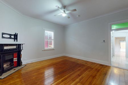 12 Gordon Avenue, Hamilton NSW 2303 - Photo 4