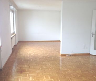 4.5-Zimmerwohnung befristet bis zum 30.06.2028 im Lützelmattquartier - Photo 2