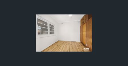 Charming 3-Bedroom Home in Prime Wodonga Location - Photo 2