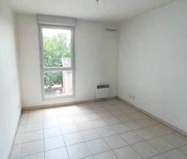 location Appartement T2 DE 44.37m² À GRIGNY - Photo 3