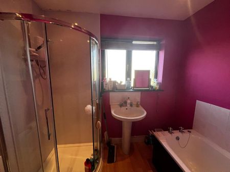 5 bedroom detached house to rent - Photo 5